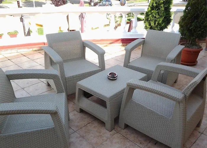 Y Panzio 巴拉通雷勒